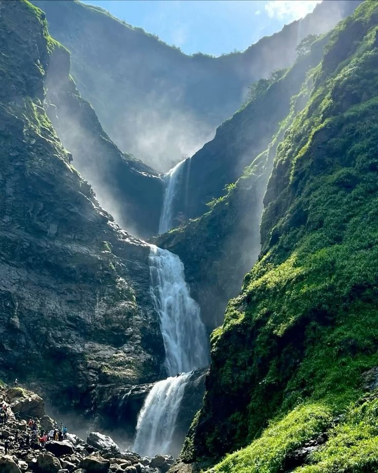 Kalu Waterfalls & Harishchandragad